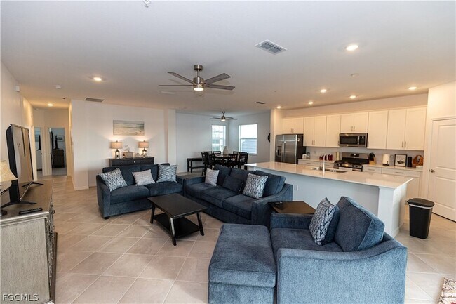 Building Photo - 16572 Kingwood Ln