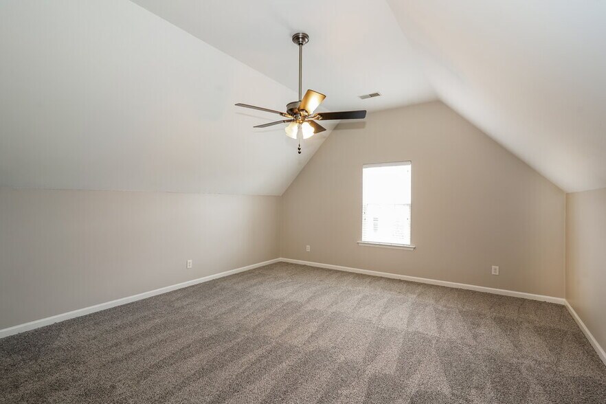 Building Photo - 2124 Gold Valley Dr