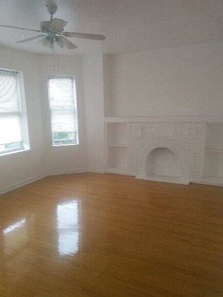 Building Photo - 1250 S Karlov Ave