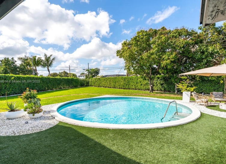 Building Photo - 10971 SW 177th St