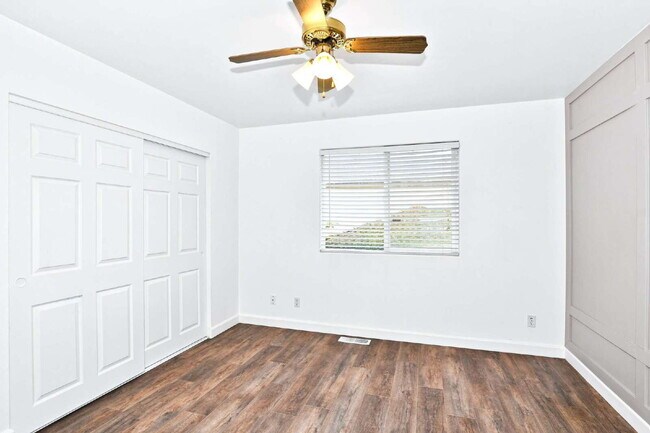 Building Photo - Freshly Updated 4BR Home with Fully Fenced Yard in Monroe- Available NOW for RENT!