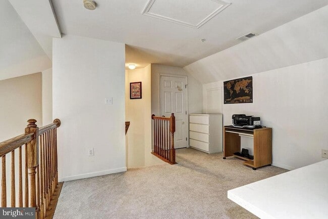 Building Photo - 4713 Arsenal Rd