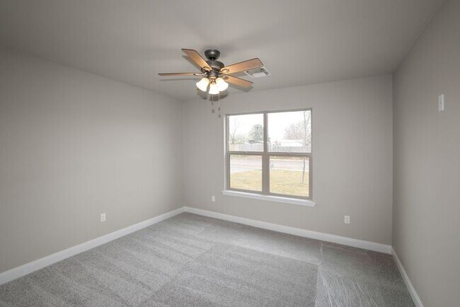 Building Photo - 4713 Scotty Dr