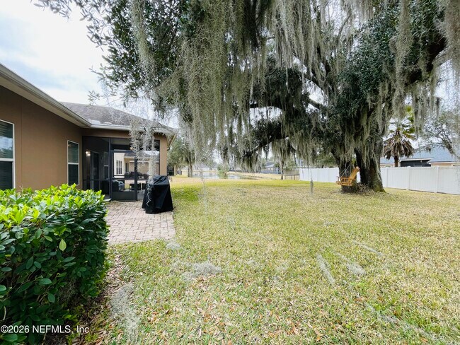 Building Photo - 15792 Bainebridge Dr