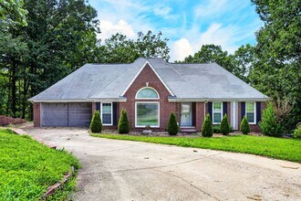Building Photo - 1651 Flagstone Point NW