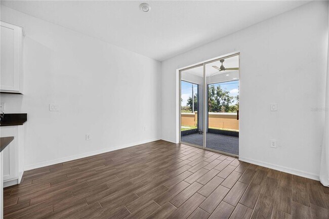 Building Photo - 281 Piave St