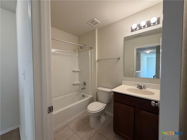 Building Photo - 323 Mistflower