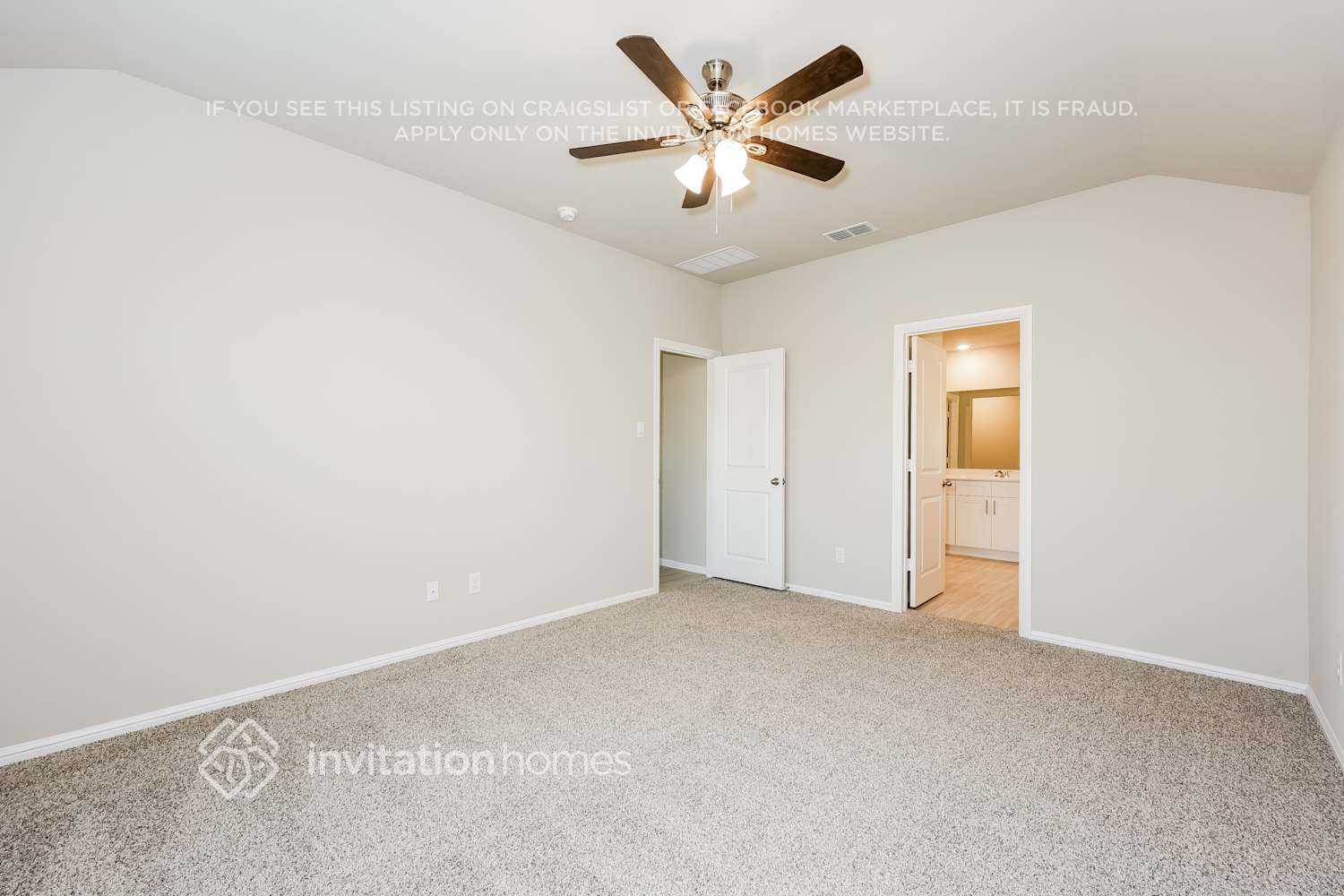 Building Photo - 413 Blanco Dr