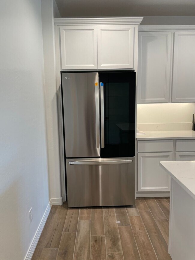 Building Photo - 13419 W Crimson Ter