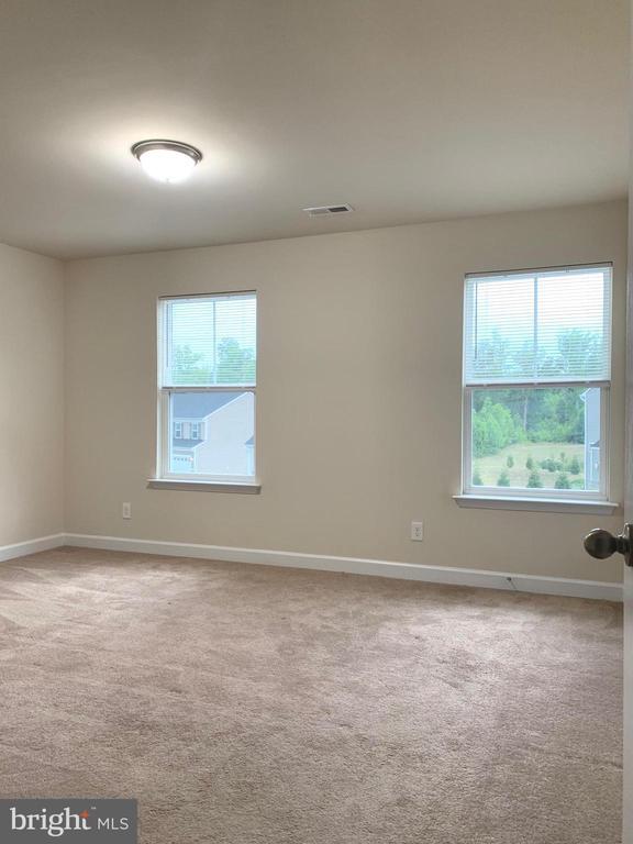 Building Photo - 6909 Lunette Ct