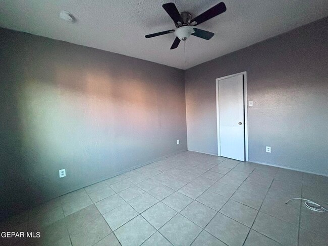 Building Photo - 7952 San Jose Rd