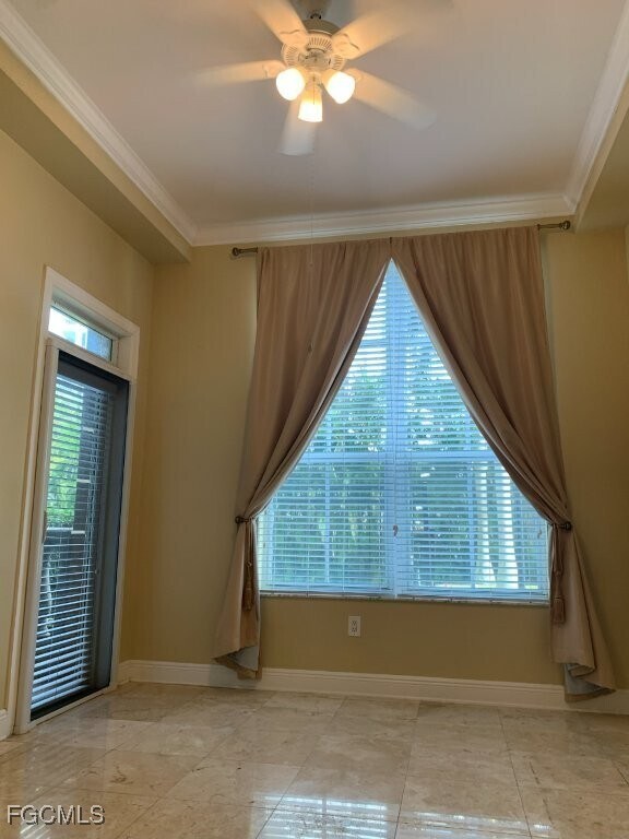 Building Photo - 2825 Palm Beach Blvd