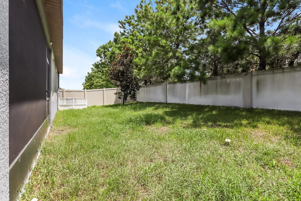 Building Photo - 10205 Count Fleet Dr