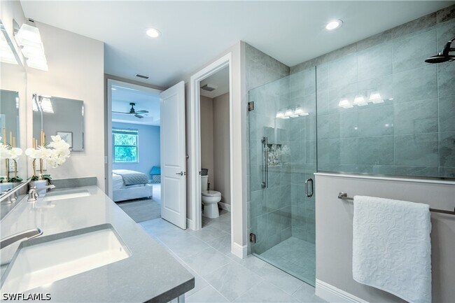 Building Photo - 2626 Seychelles Cir