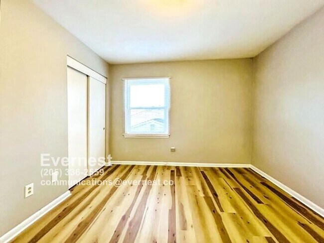 Building Photo - 203 Alpine Village Dr
