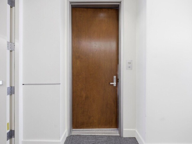 Building Photo - 6735 Yucca St