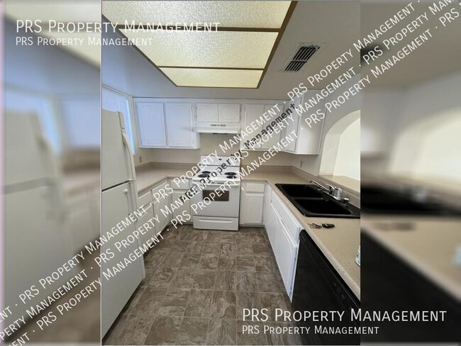 Building Photo - 1321 S Marilyn Ann Dr