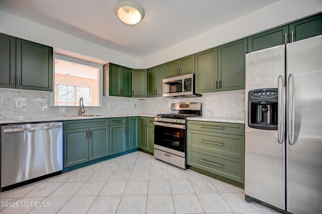 Building Photo - 214 Paddington Ct