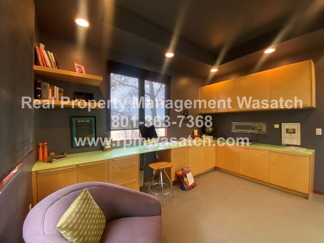 Building Photo - Check out This Stunning 3 Bedroom 2.5 Bath...