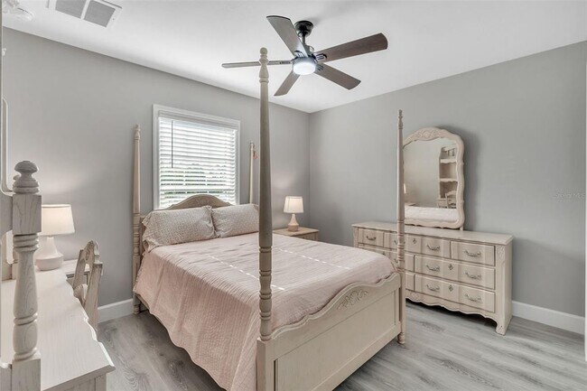 Building Photo - 6193 Cabal Ln