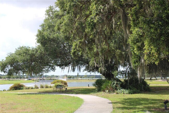 Building Photo - 1593 Diamond Loop Dr