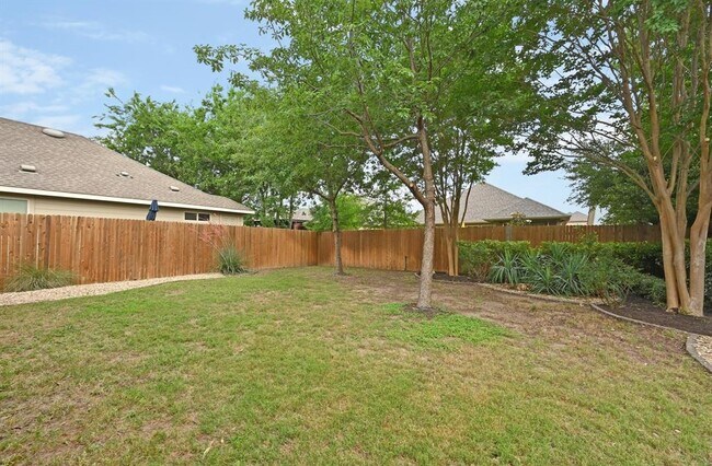 Building Photo - 342 Tilly Ln