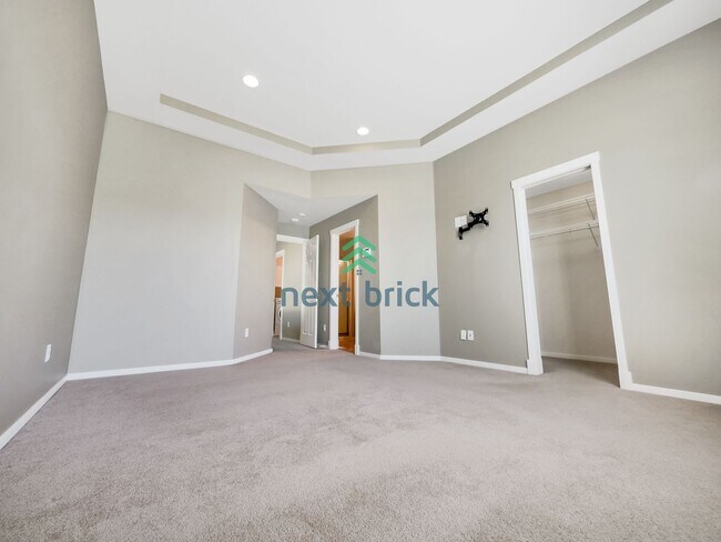 Building Photo - Rare 3 Bedroom 2.5 Bath Townhome for Rent!