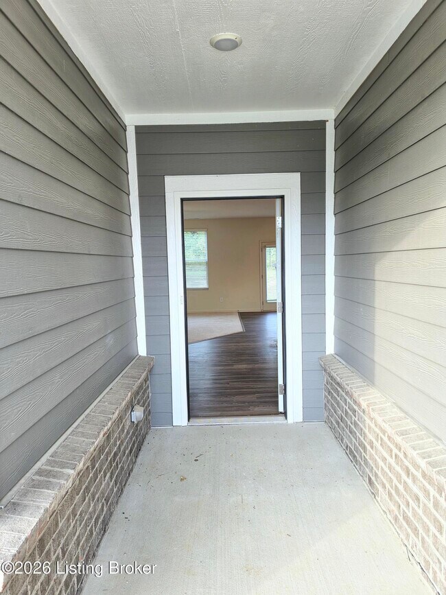 Building Photo - 4609 Golden Eagle Dr
