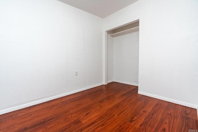 Building Photo - 1568 Primera St