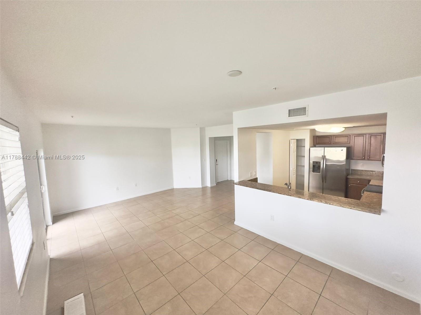 Building Photo - 8850 NW 97th Ave