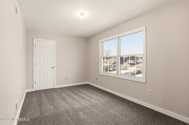 Building Photo - 51 Sherrybrooke Dr