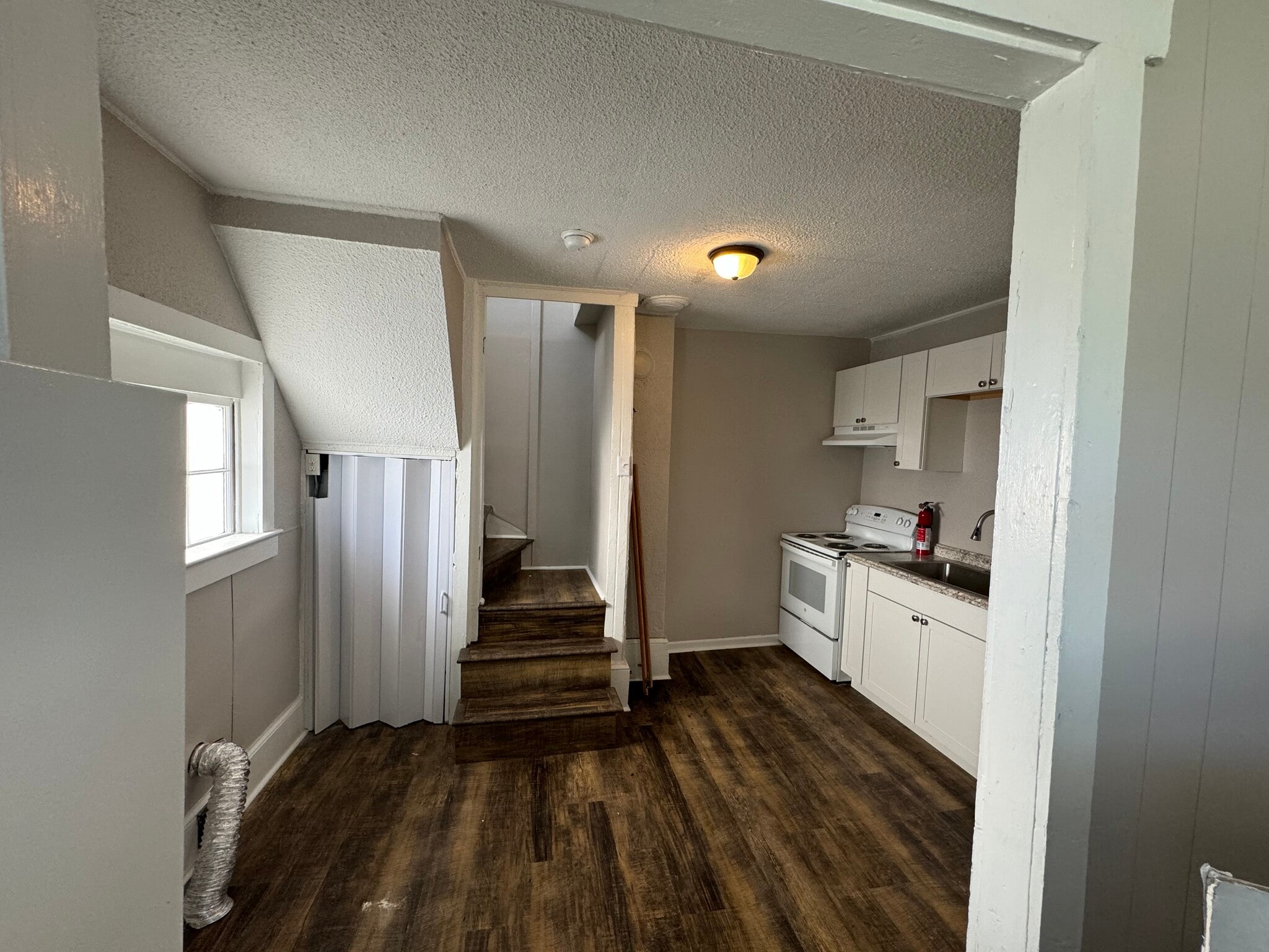 Kitchen - 1407 New York Ave