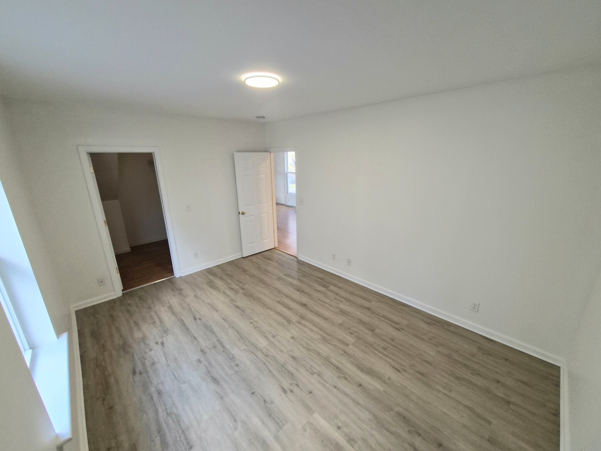 Building Photo - 142 Washington St