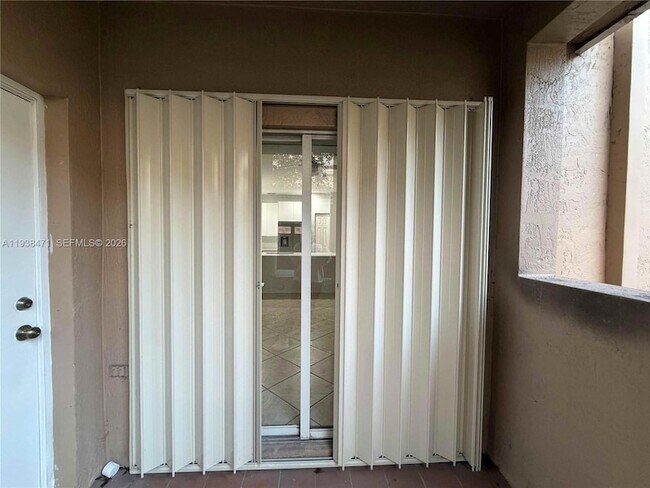 Building Photo - 5755 NW 115th Ct