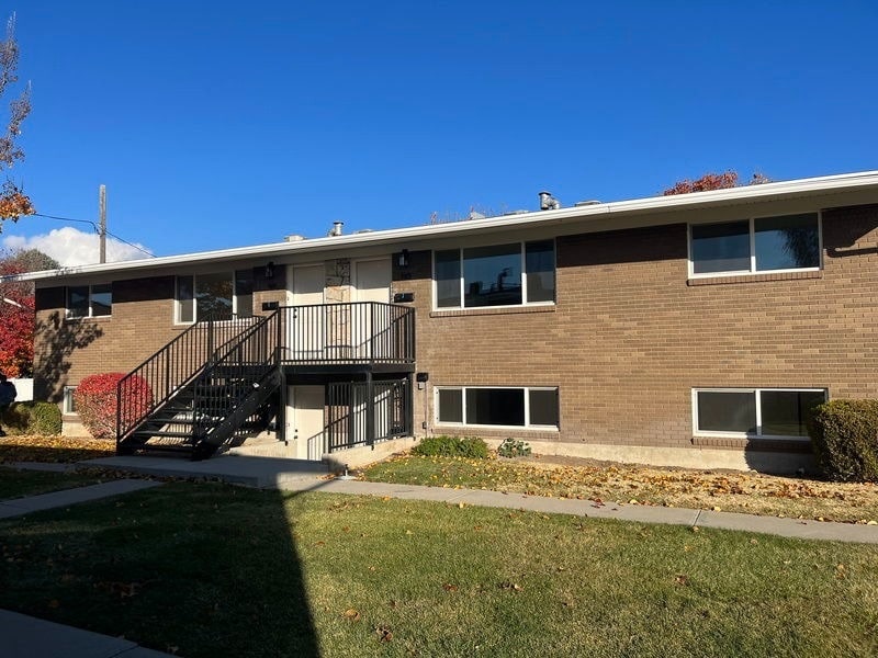 Building Photo - 193 N 130 E