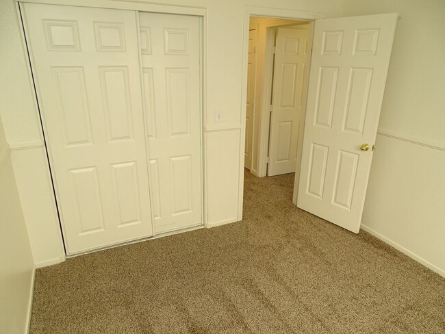 Building Photo - Well Kept One Story North Las Vegas Cul De...