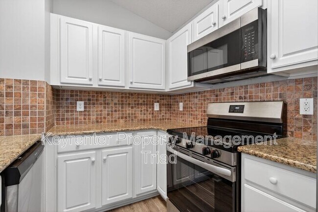 Building Photo - 4285 Cedarcroft Ct