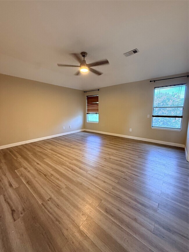 Building Photo - 20823 Camphor Tree Dr