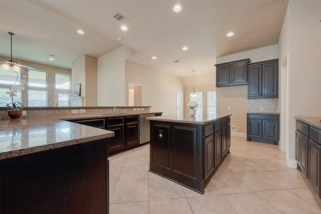 Building Photo - 5810 Emmit Creek Ln