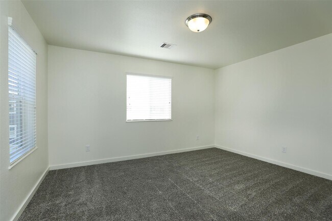 Building Photo - 21155 Gosling Rd