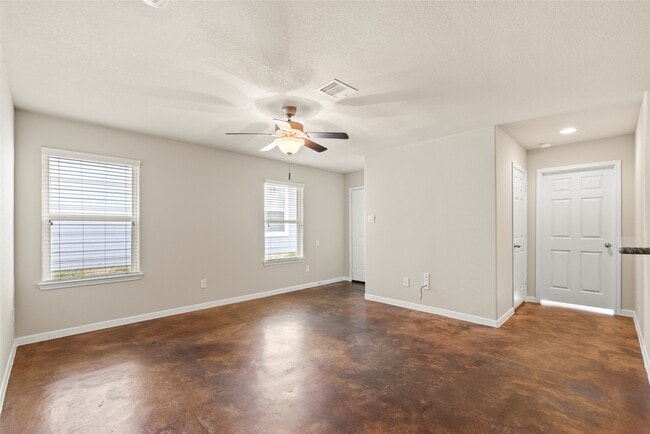 Building Photo - 16940 W Juneau St