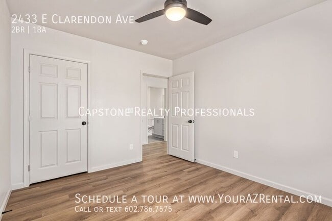Building Photo - 2433 E Clarendon Ave
