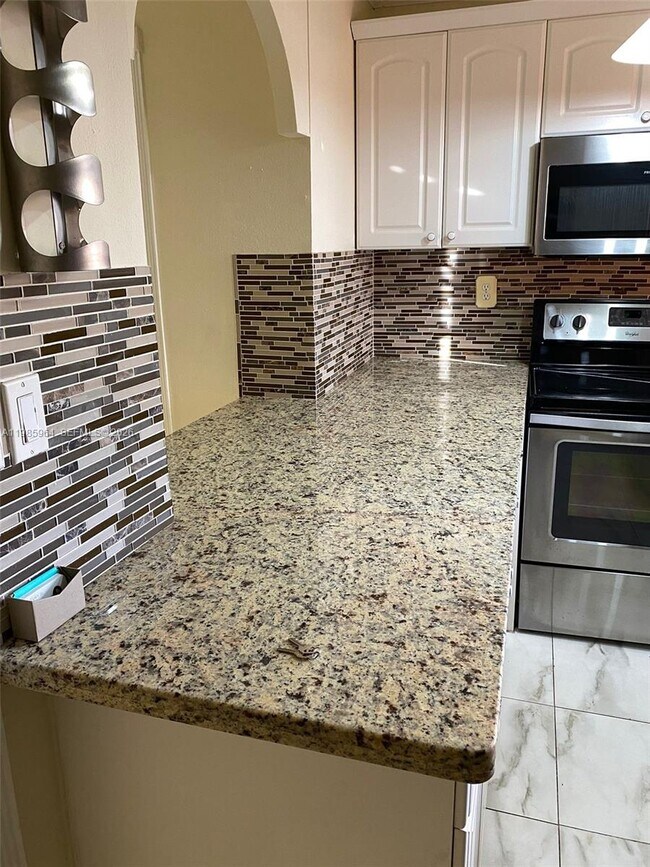 Building Photo - 11789 SW 18th St