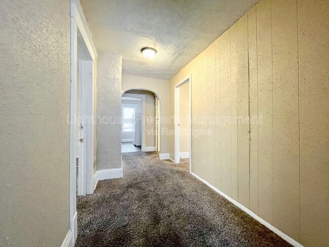 Building Photo - 1657 7th St