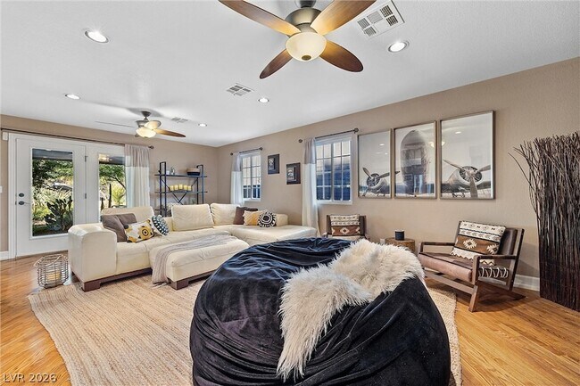 Building Photo - 7520 Sisk Rd