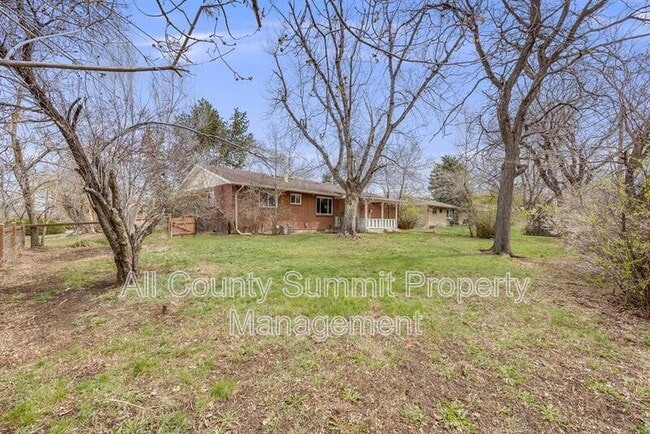 Building Photo - 2299 Zinnia Way