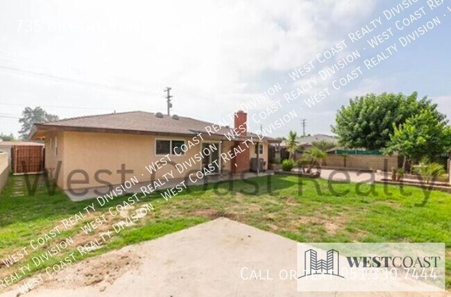 Building Photo - 3 bed,2 bath, 1,202 SF