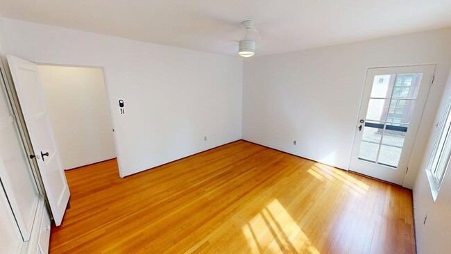 Building Photo - 750 F Ave