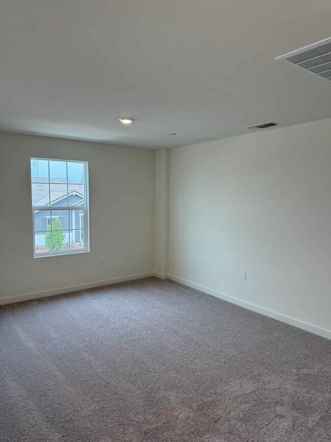 Building Photo - Brand New Home in Elk Grove. 4 Bed/3Bath