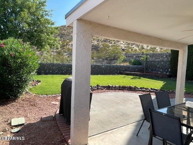 Building Photo - 7673 Paiute Way